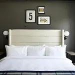 The Queen Hotel Queen Village, Sonder By Marriott Bonvoy